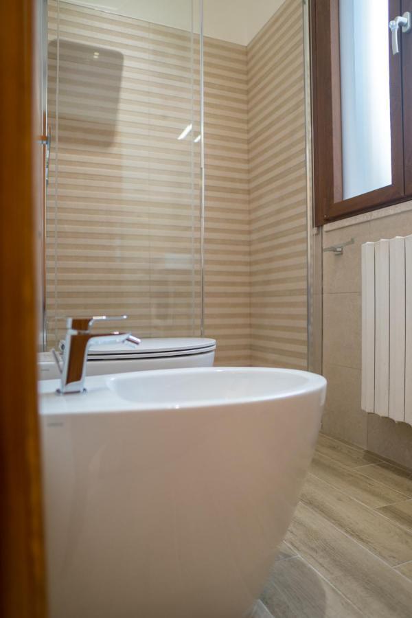 Gramsci House Apartment Алгеро Екстериор снимка
